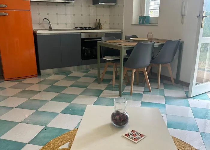 The View Tropea 度假居 马斯卡利